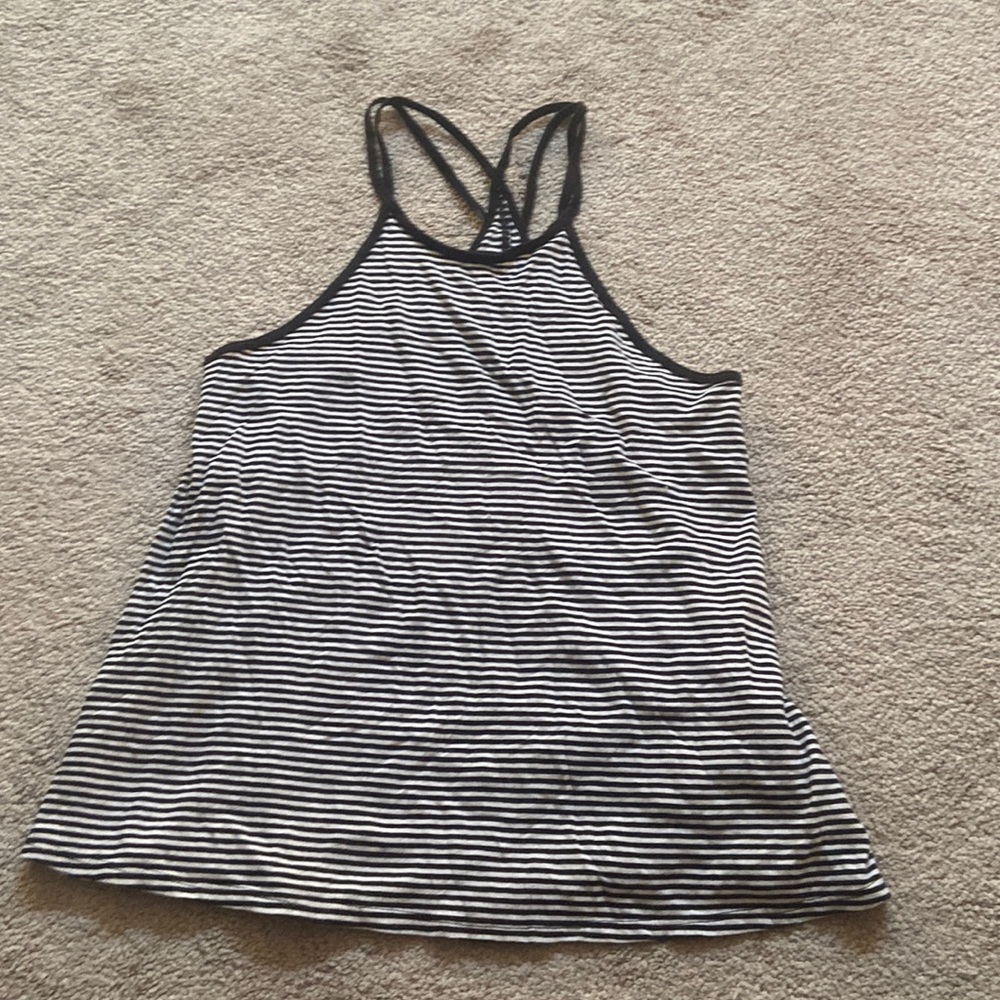Halter tank